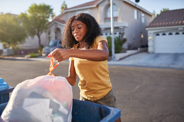 Best Construction Debris Removal  in Wallace, NC